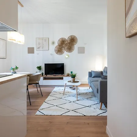 Appartement Bngo I Luxe & Confort I Gare Partdieu, 2 Personnes, Aeroport, Rhone-express Lyon